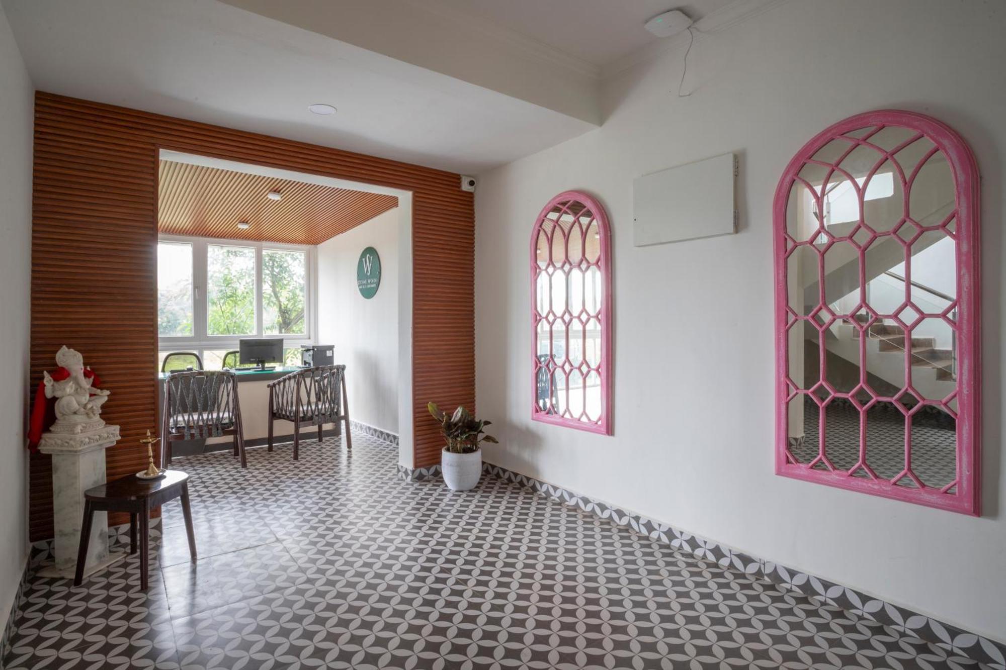 Stone Wood Hotel Amboli Amboli  Buitenkant foto